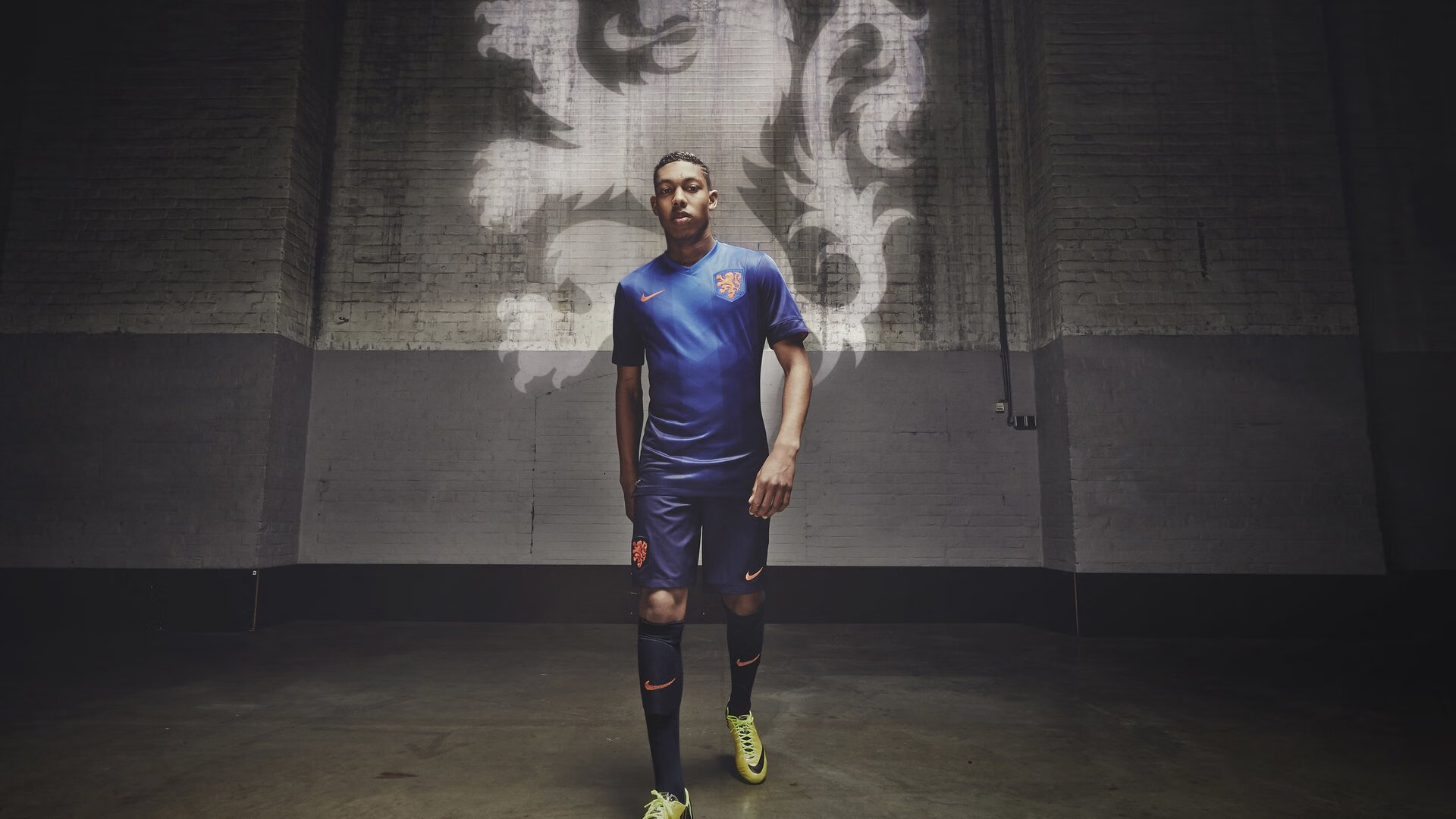 峰回路转:比赛始终扣人心弦,不容错过,峰回路转的励志图片