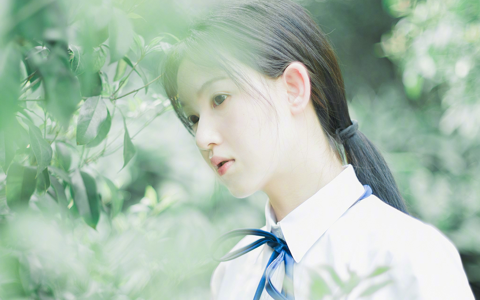 爱游戏官方-曼联后防失误频发需要及时调整，曼联受伤