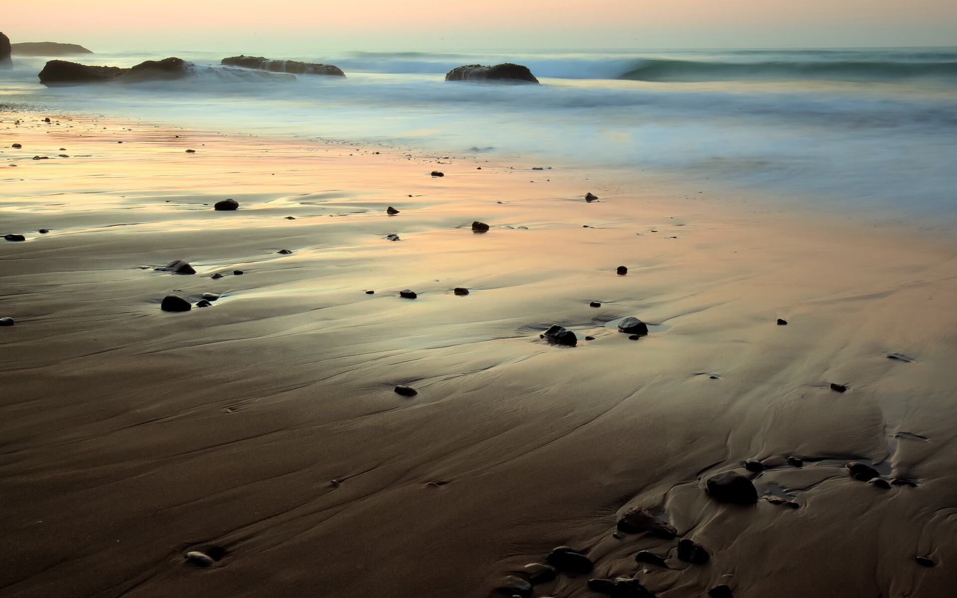 爱游戏官方网站-智能穿戴设备统计运动数据，助力运动员科学训练，体育智能穿戴设备