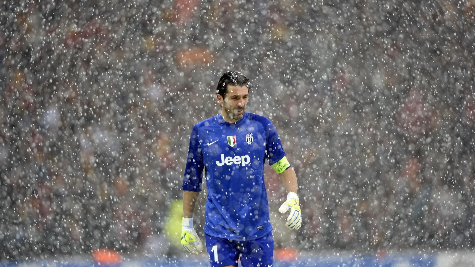 法甲决胜瞬间,球员展示斗志,法甲的比赛